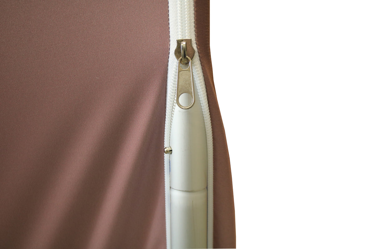 Zip fastening around the 3D Disk display aluminium tube frame