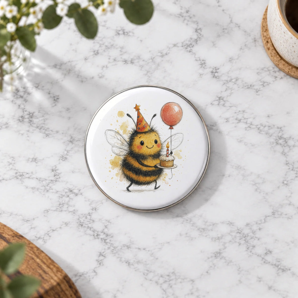 Bumblebee Greeting Card – Badge Large