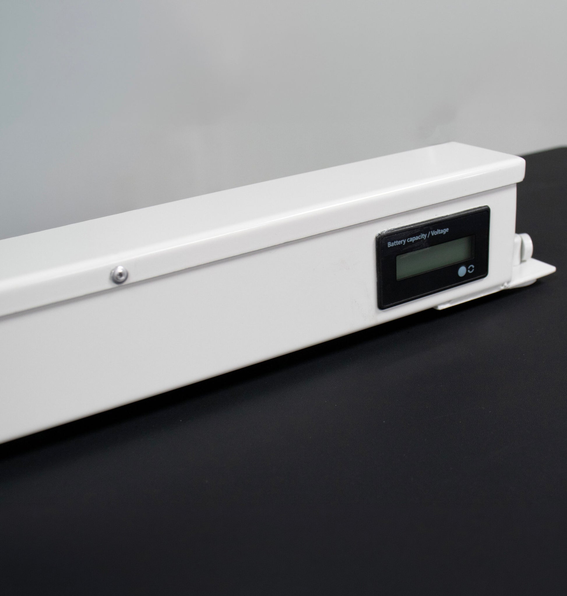 Close-up of the lightbox counter battery conversion kit