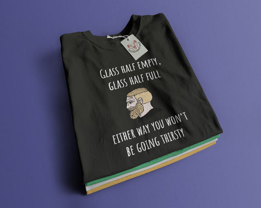 T-shirt with a vinyl design - glass half empty